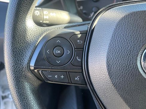 Used 2024 Toyota Corolla LE image 17