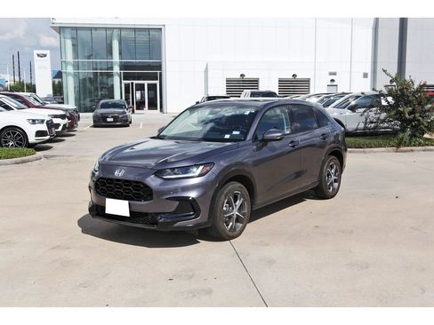 Used 2023 Honda HR-V EX-L image 3