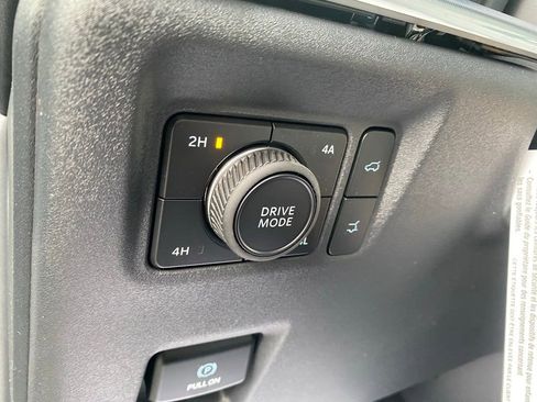 New 2026 Ford Expedition Max Platinum w/ Driver's Package image 16