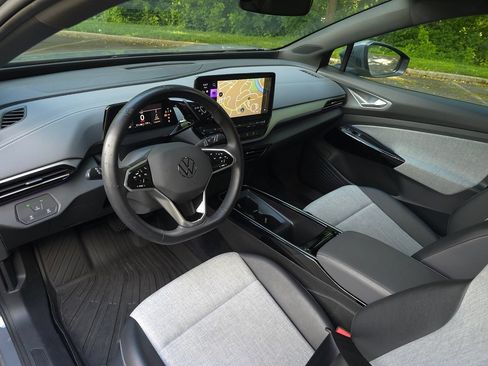 Used 2023 Volkswagen ID.4 Pro RWD image 2
