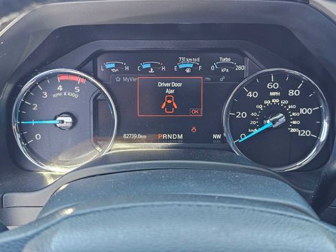 Used 2024 Ford F250 Lariat w/ Black Appearance Package AWD/4WD image 23