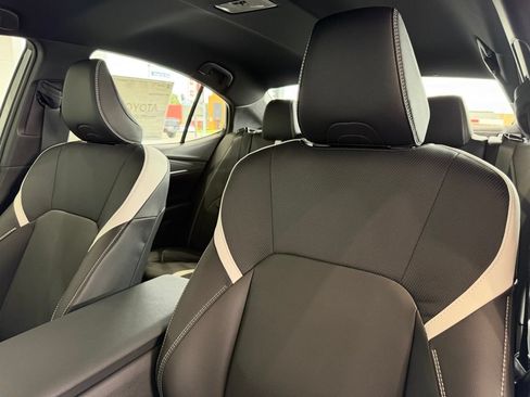 Used 2026 Toyota Camry SE FWD image 18