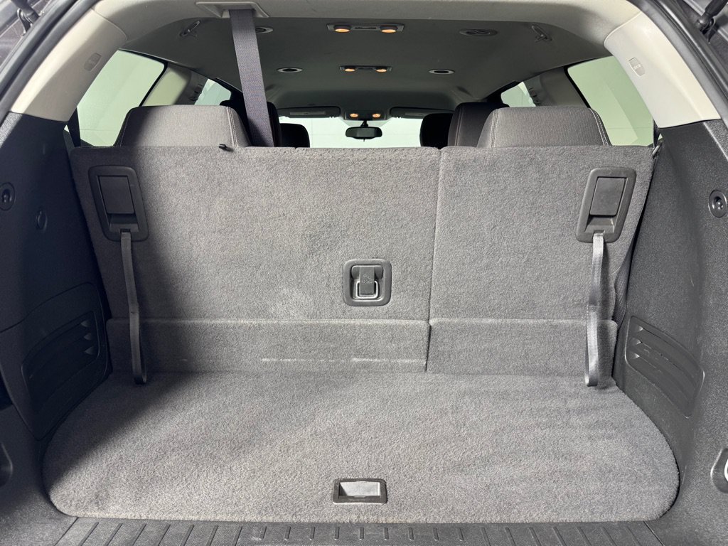 Used 2017 Chevrolet Traverse LT w/ Style and Technology Package AWD/4WD image 24