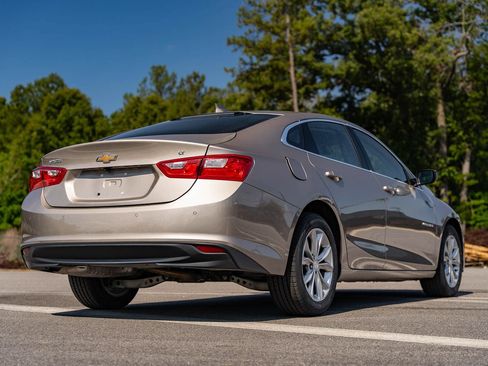 Used 2024 Chevrolet Malibu LT FWD image 7