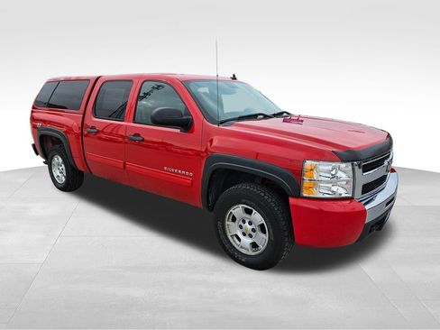 Used 2010 Chevrolet Silverado 1500 LT w/ Power Pack Plus AWD/4WD image 4