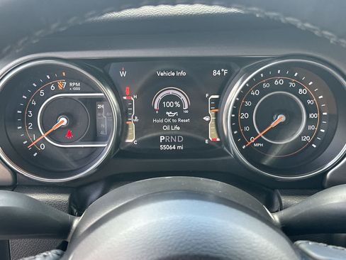 Used 2022 Jeep Wrangler Unlimited Sport AWD/4WD image 28