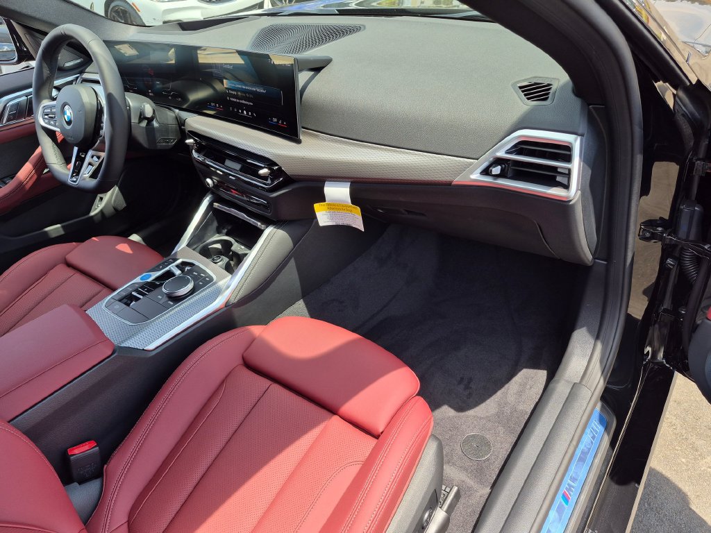 New 2026 BMW i4 xDrive40i w/ M Sport Package AWD/4WD image 9