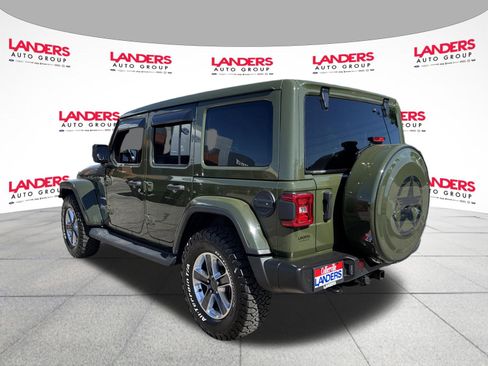 Used 2021 Jeep Wrangler Unlimited Sahara AWD/4WD image 5