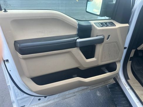 Used 2016 Ford F150 XLT w/ Equipment Group 301A Mid AWD/4WD image 8