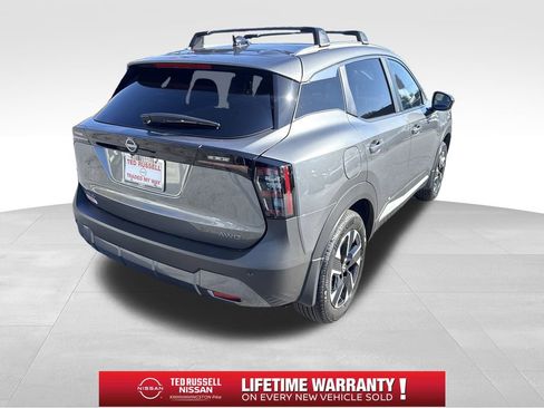 New 2026 Nissan Kicks SV w/ SV Premium Package image 6