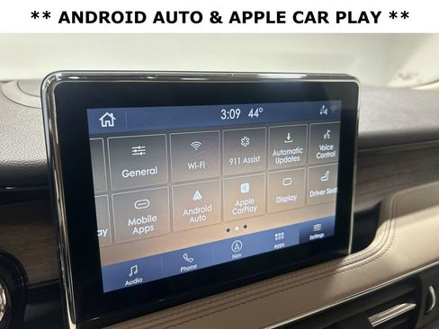 Used 2021 Lincoln Corsair Reserve w/ Equipment Group 201A image 17