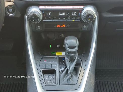 Used 2025 Toyota RAV4 XLE FWD image 19