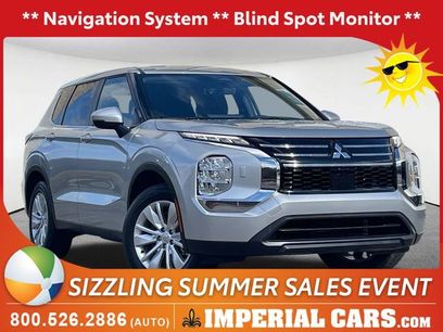 Used 2025 Mitsubishi Outlander ES