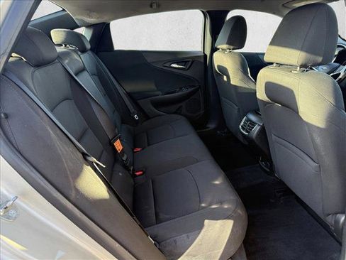 Used 2016 Chevrolet Malibu LT image 20