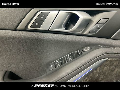 Used 2021 BMW X5 xDrive40i w/ Convenience Package image 11