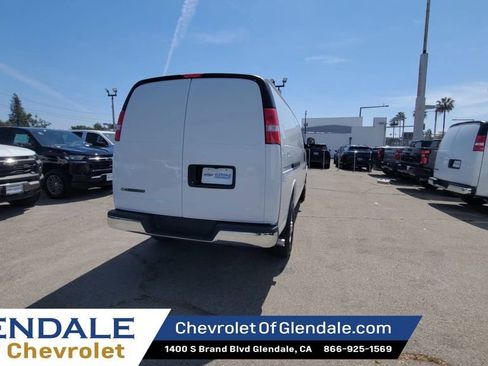 New 2026 Chevrolet Express 2500 Extended w/ Driver Convenience Package RWD image 8