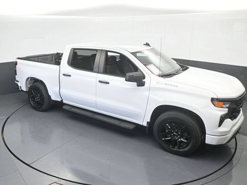 Used 2024 Chevrolet Silverado 1500 Custom RWD image 57