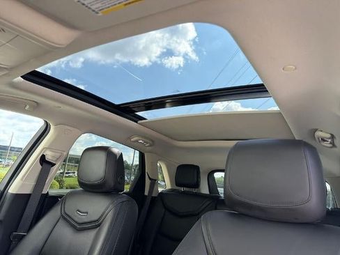 Used 2017 Cadillac XT5 Luxury w/ Driver Awareness Package FWD image 35