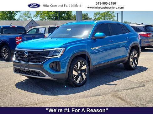 Used 2024 Volkswagen Atlas Cross Sport SE AWD/4WD image 1