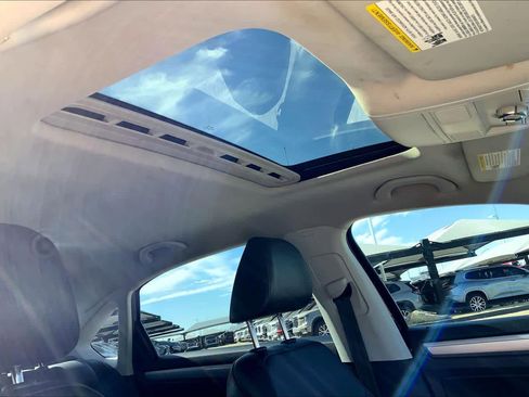 Used 2019 Volkswagen Passat 2.0T Wolfsburg image 14