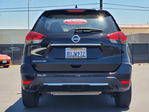 Certified 2020 Nissan Rogue S image 5