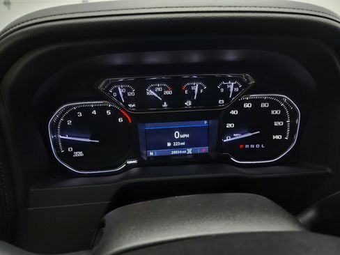 Used 2023 GMC Sierra 2500 SLE w/ SLE Convenience Package image 10