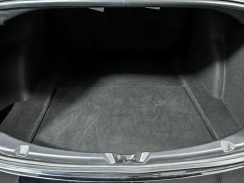 Used 2018 Tesla Model 3 Mid Range RWD image 11