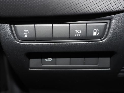 Certified 2025 MAZDA CX-50 2.5 Hybrid w/ Weather Package image 23