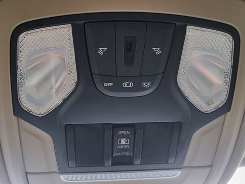 Used 2020 RAM 1500 Lone Star image 30