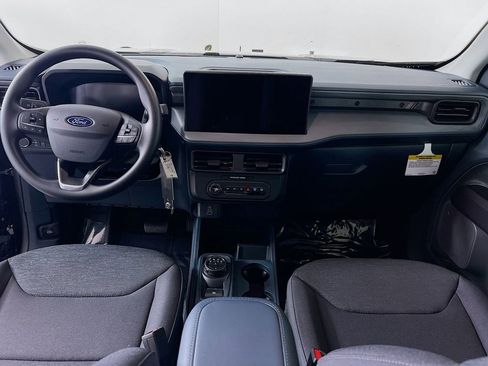 New 2025 Ford Maverick XL image 7