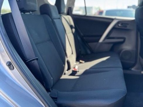 Used 2017 Toyota RAV4 LE w/ All Weather Liner Package FWD image 27