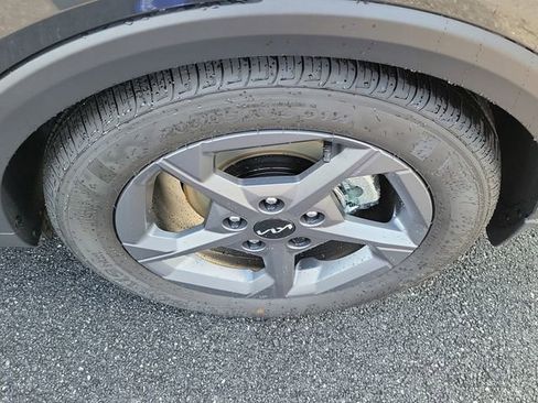 New 2026 Kia K4 LXS image 7