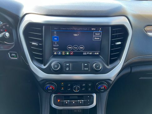 Used 2021 GMC Acadia SLE w/ Driver Convenience Package FWD image 19