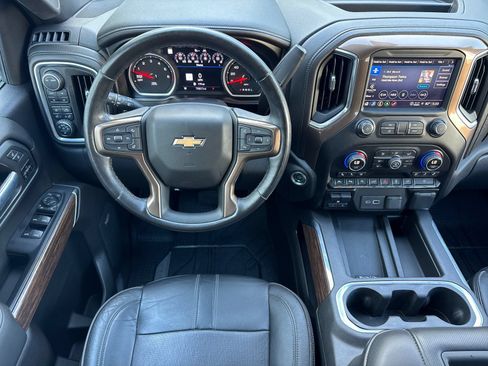 Used 2021 Chevrolet Silverado 1500 High Country w/ Technology Package AWD/4WD image 14