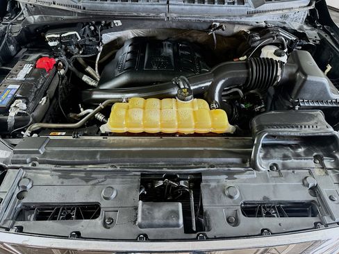 Used 2016 Ford F150 Lariat w/ Equipment Group 502A Luxury image 29