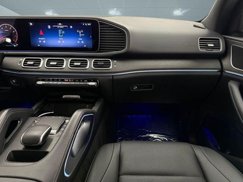Used 2024 Mercedes-Benz GLE 450 4MATIC image 26