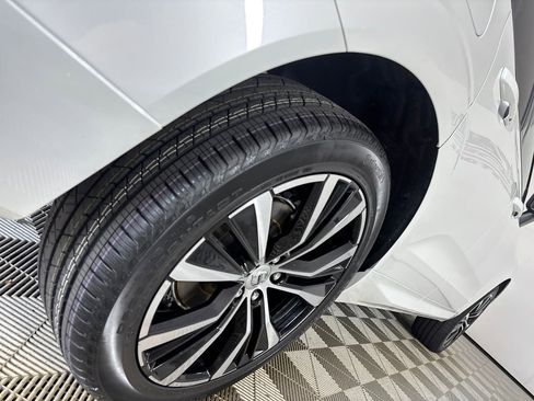 Used 2023 Volvo XC60 B5 Plus w/ Climate Package AWD/4WD image 33