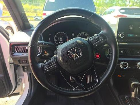 Used 2022 Honda Civic Sport image 5