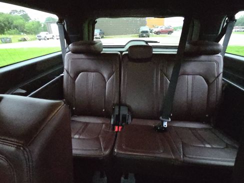 Used 2023 Ford Expedition Max Limited AWD/4WD image 14