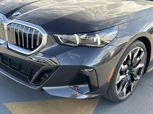 New 2026 BMW 530i w/ Executive Package RWD image 9