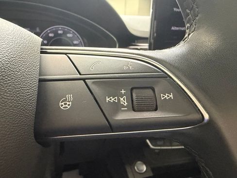 Used 2025 Audi A5 2.0T Premium Plus AWD/4WD image 25
