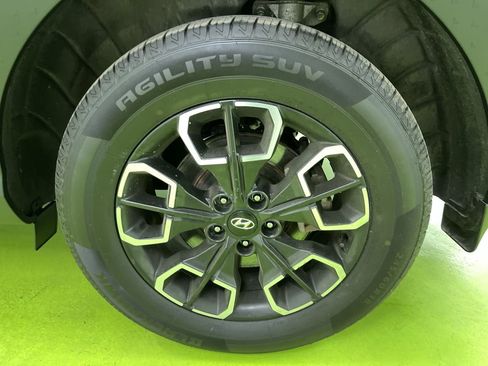 Used 2023 Hyundai Santa Cruz SEL Premium image 14