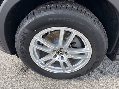 New 2026 Mercedes-Benz GLC 300 image 9