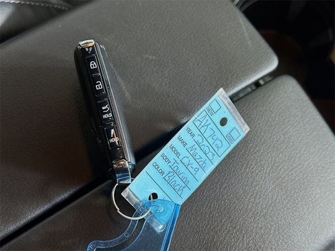 Used 2023 MAZDA CX-9 Touring image 36