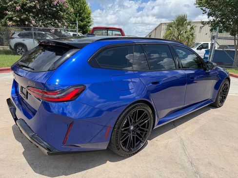 Used 2026 BMW M5 Touring AWD/4WD image 8