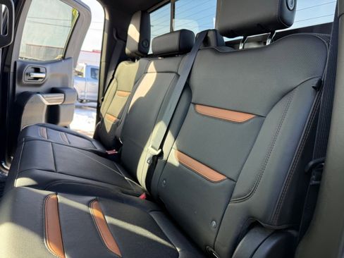 Used 2019 GMC Sierra 1500 AT4 image 17