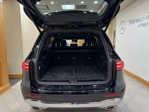 Certified 2025 Mercedes-Benz GLB 250 image 22