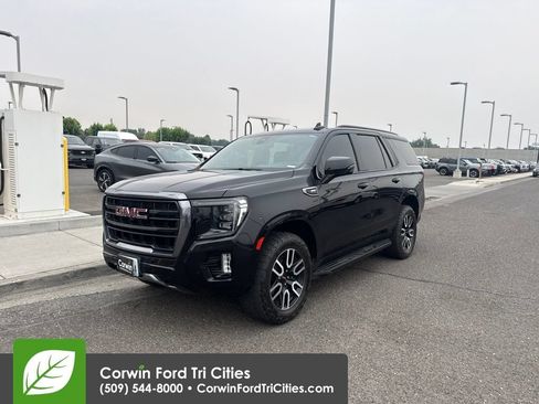 Used 2021 GMC Yukon AT4 w/ Technology Package AWD/4WD image 2