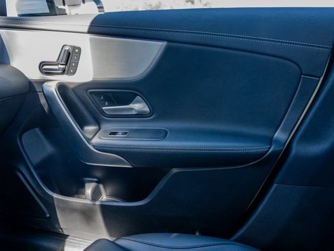 Used 2025 Mercedes-Benz CLA 250 image 13