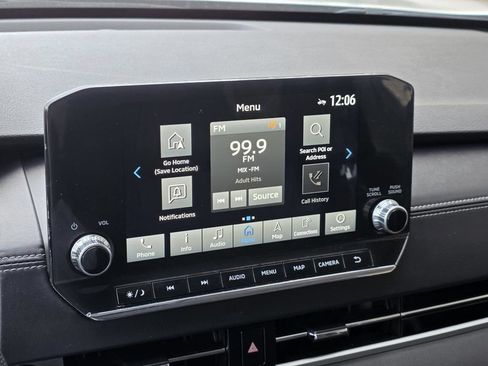 Used 2024 Mitsubishi Outlander SE FWD image 22